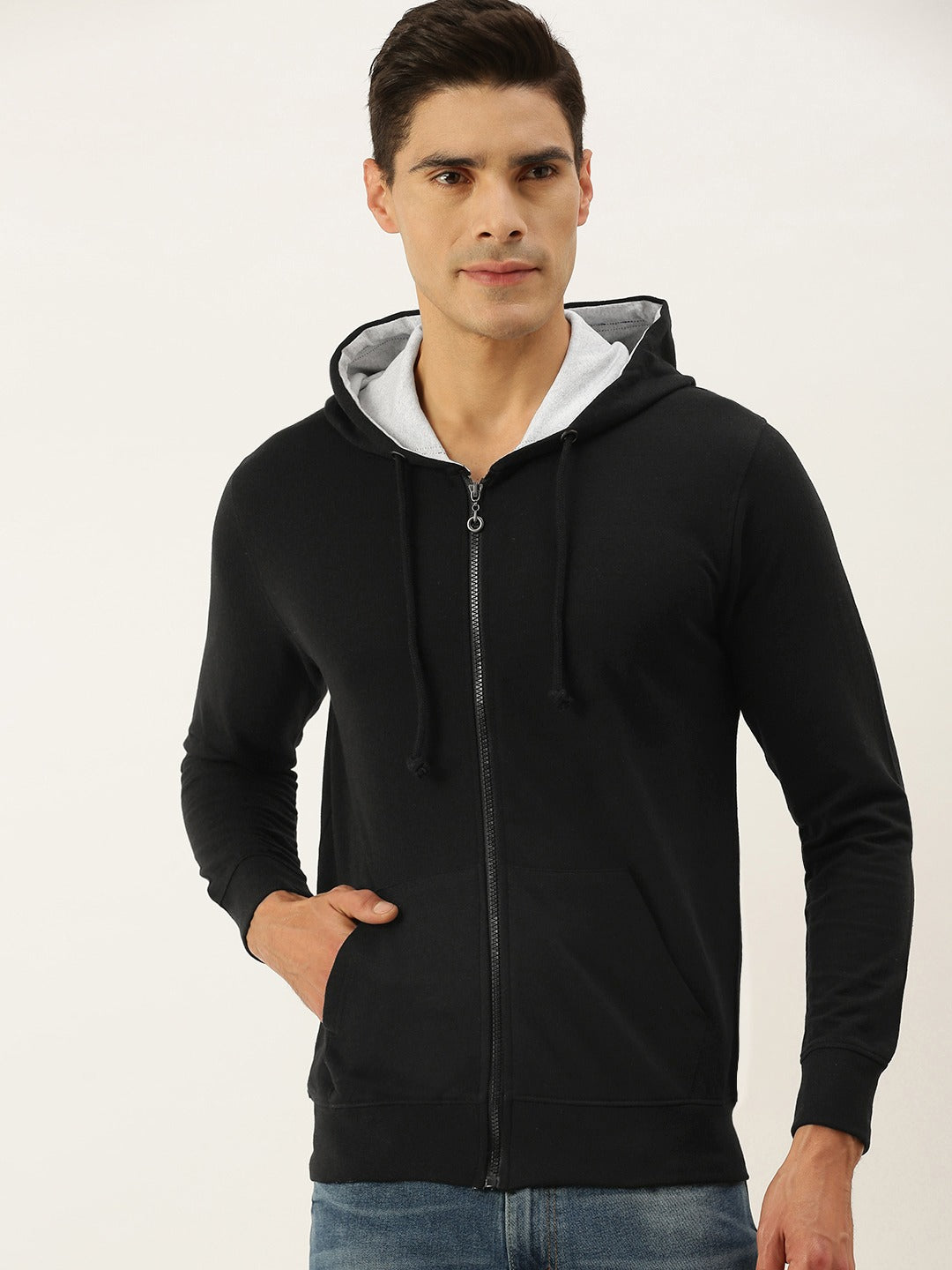 Men Black Solid Hooded Sweatshirt