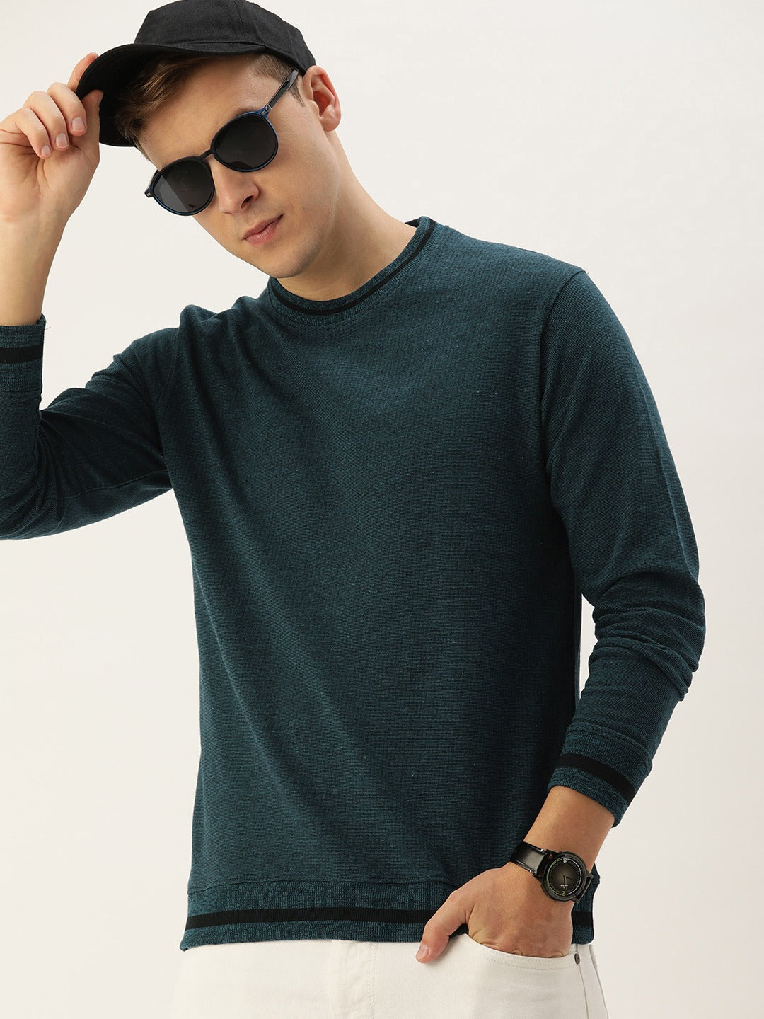 Men Blackteal Solid Tipping Rib Sweatshirt