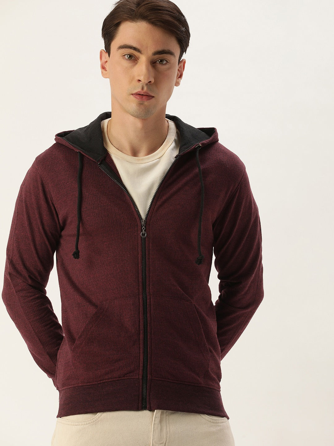 Men Blackwine Solid Hooded Sweatshirt