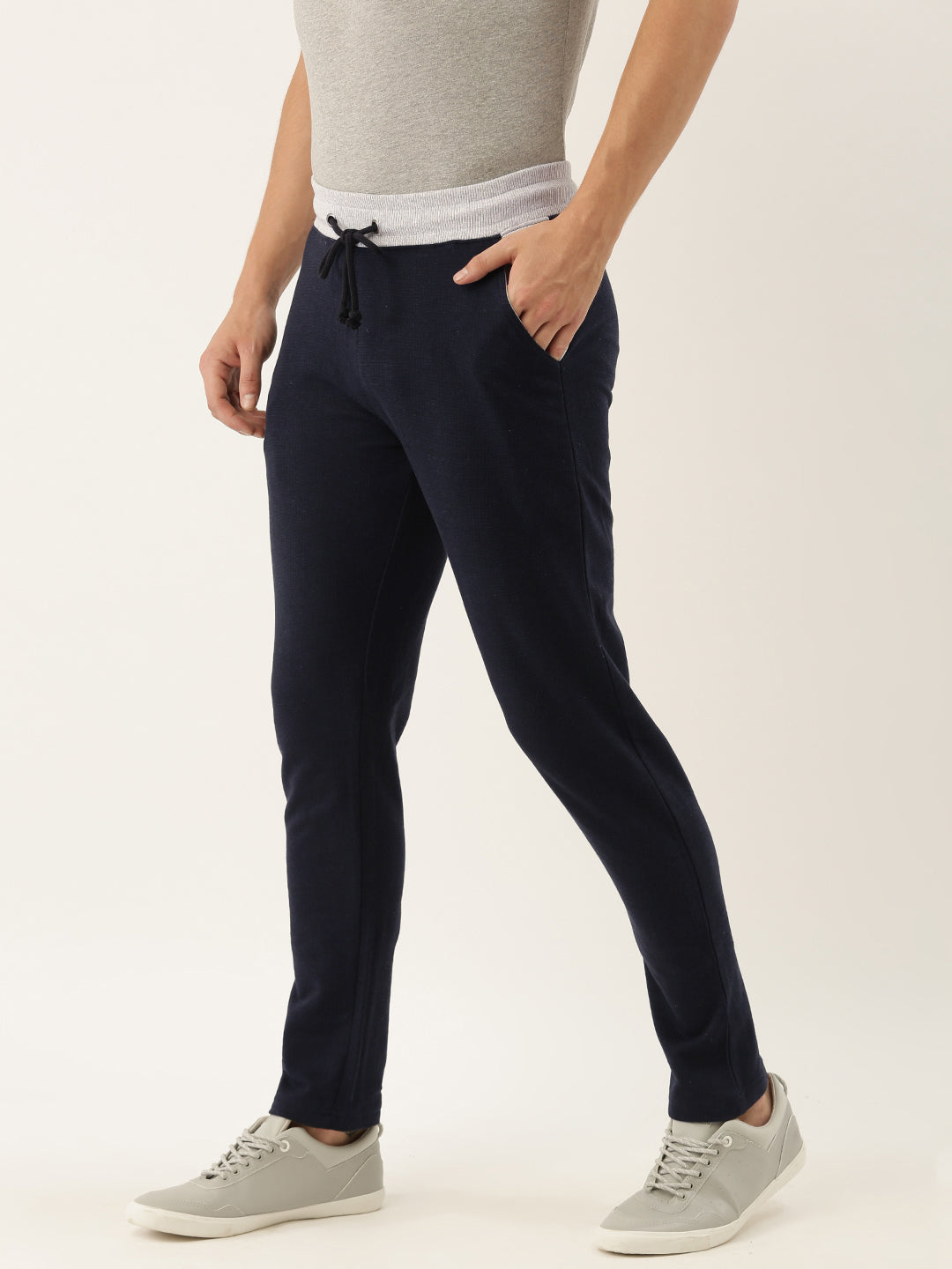 Men Blacknavy Solid Track Pants