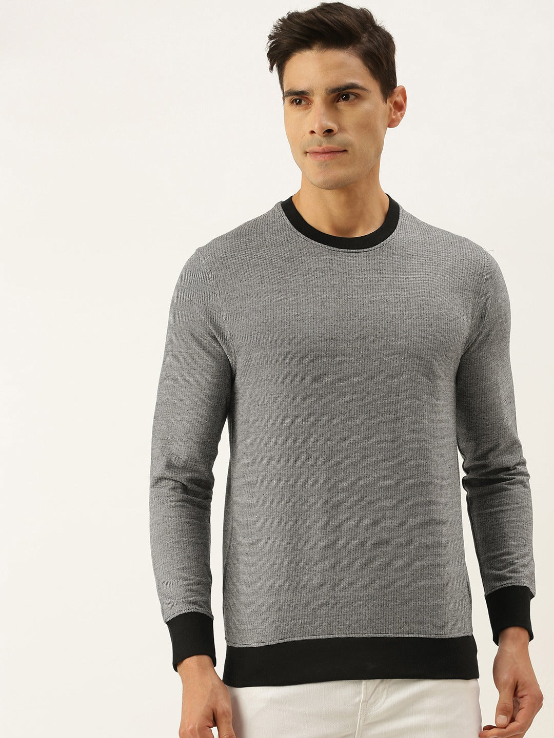 Men Whiteblack Solid Sweatshirt