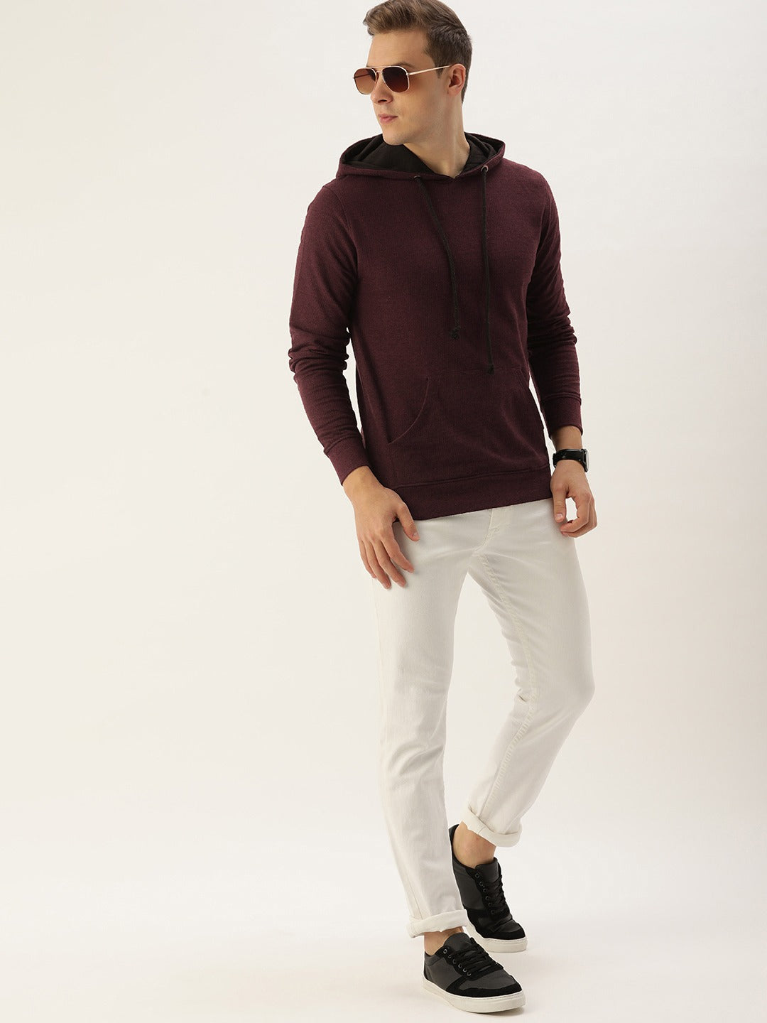 Men Blackwine Solid Hooded Kangaroo Pocket Sweatshirt